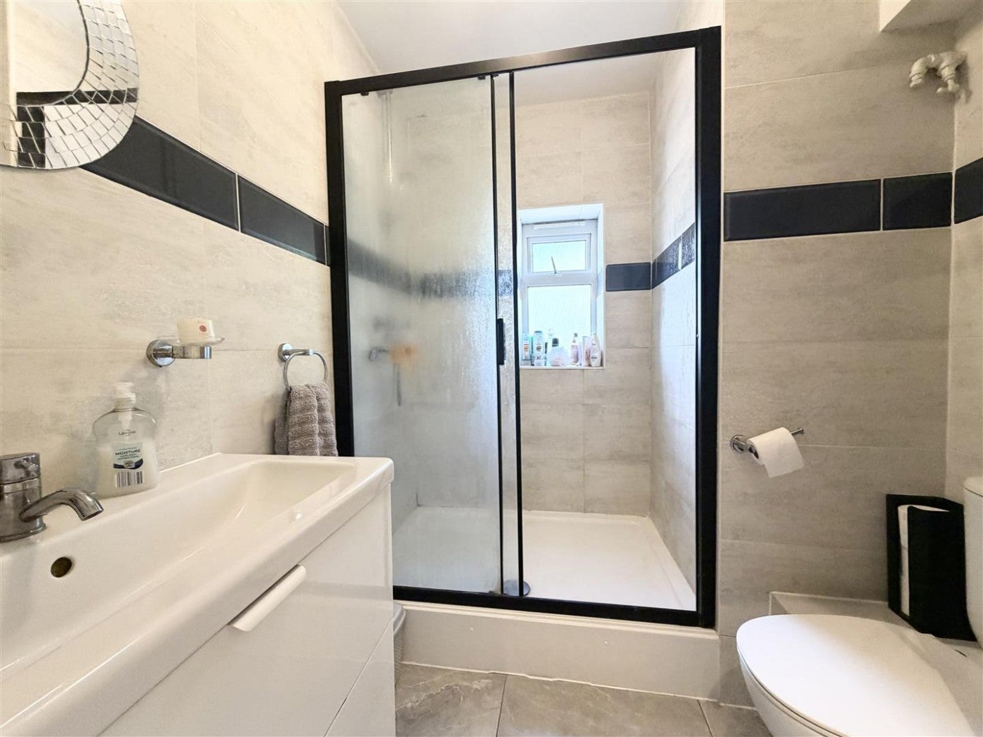 Flat Great Plumtree in Harlow