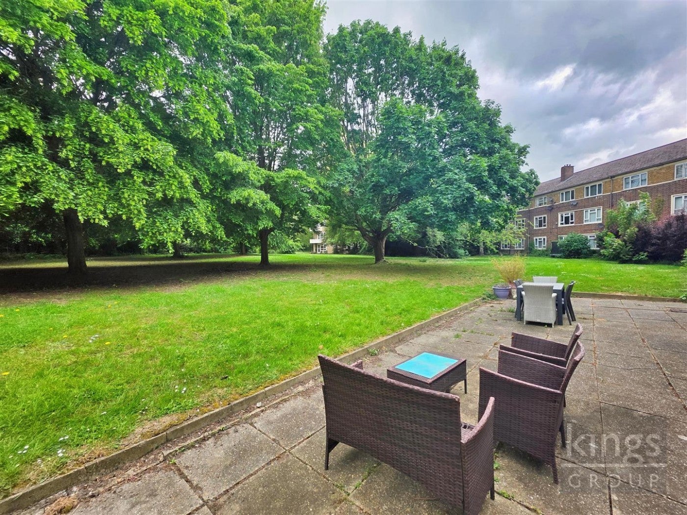 Flat Great Plumtree in Harlow