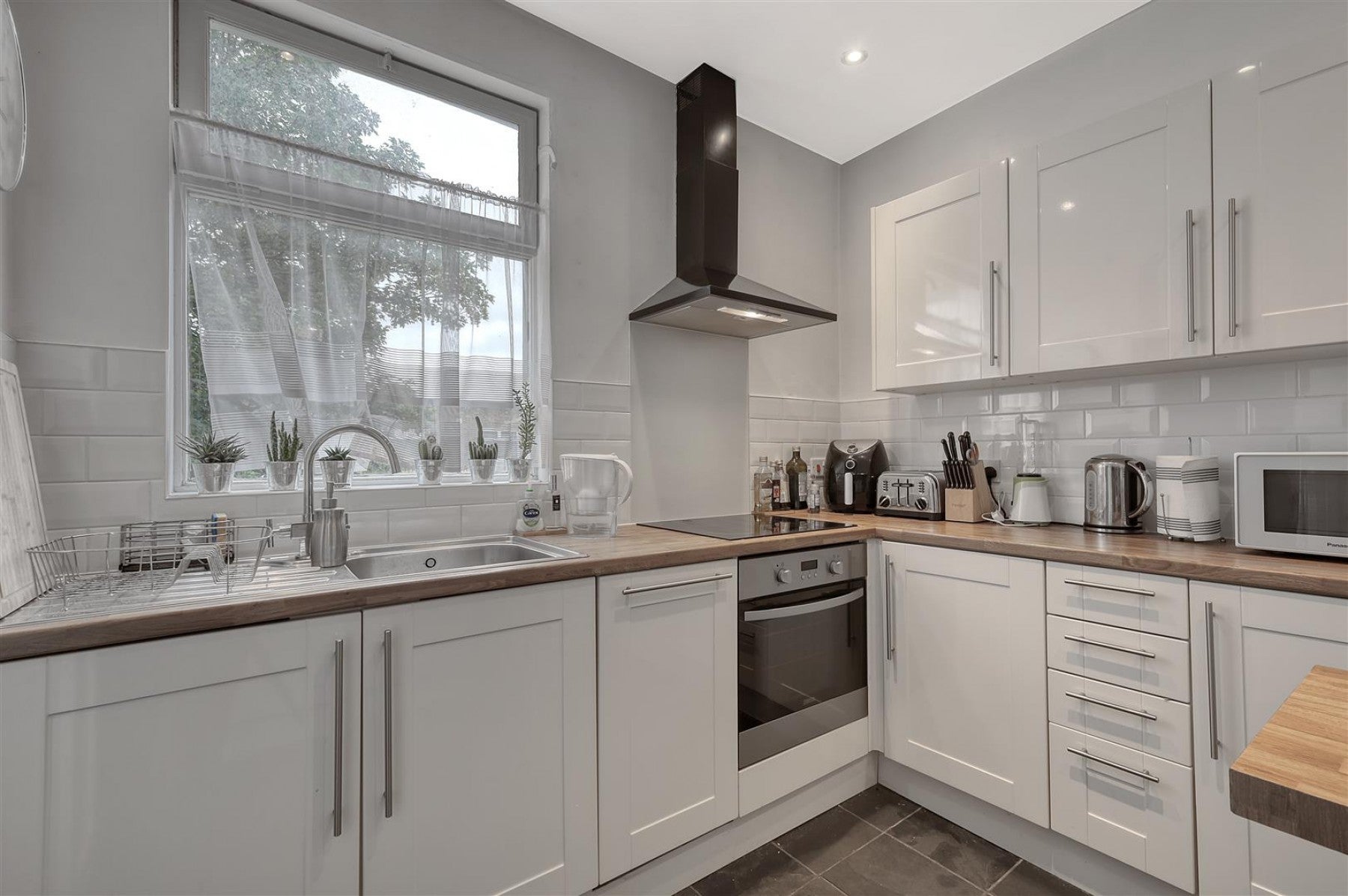 Flat Batchelor Street in Greater London