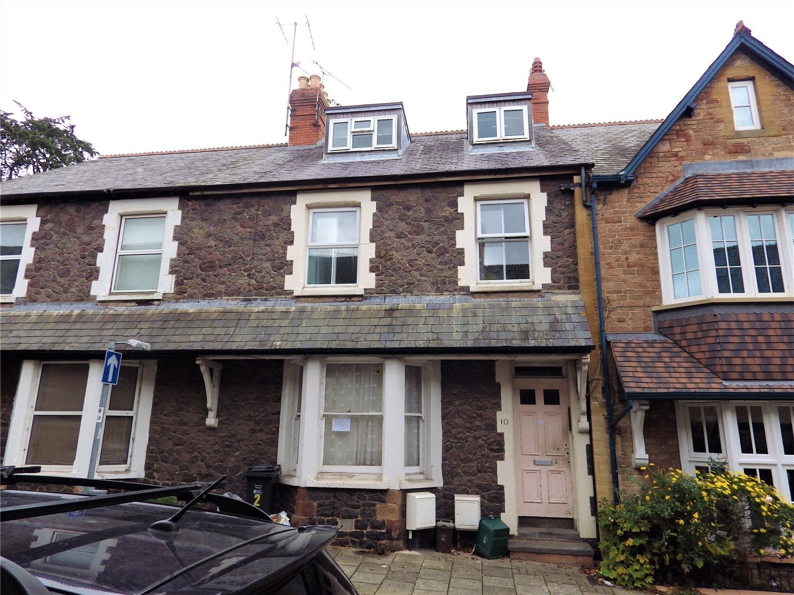 Flat Holloway Street in Minehead