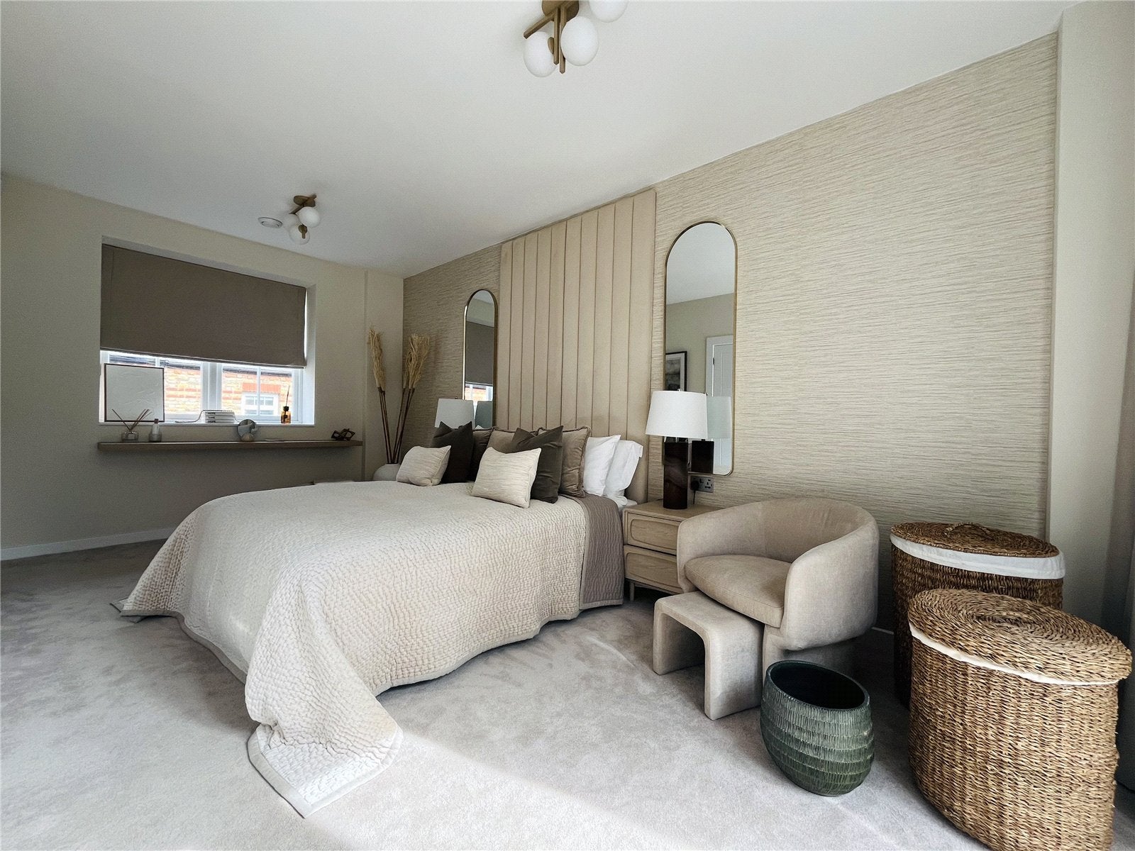 House Warwick Place in Greater London