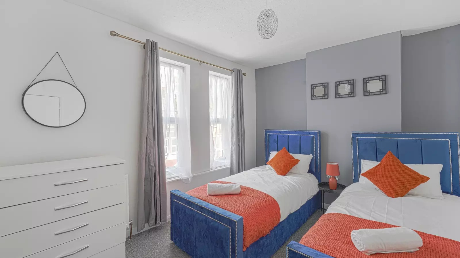 Flat Marsden Road in Greater London