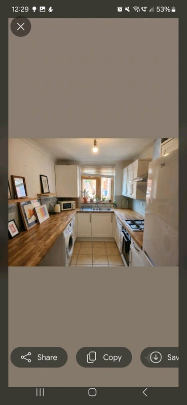 Room Stoneycroft Close in Greater London