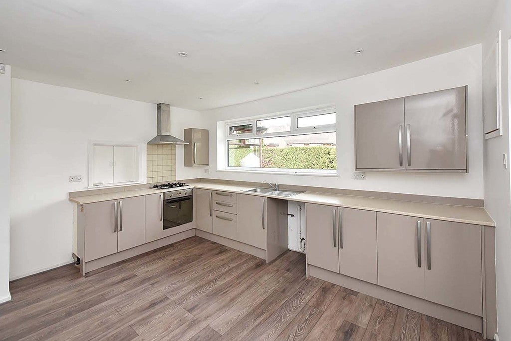 House Norbury Close in Knutsford