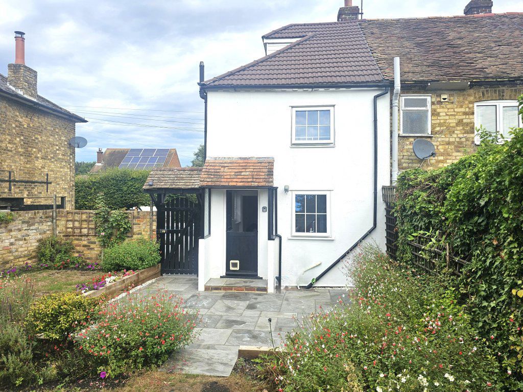 House Sandwich Road in Dover