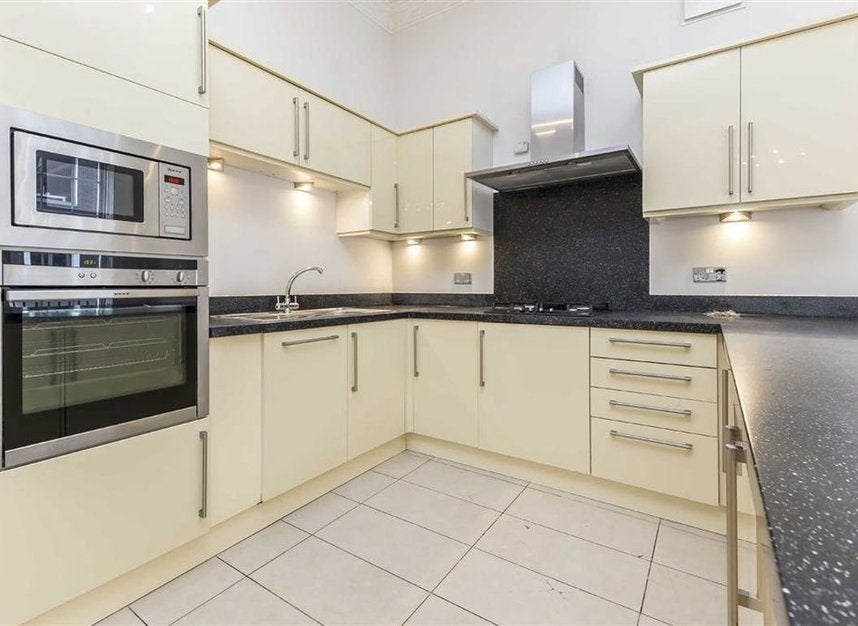 Flat Seymour Street in City of Westminster