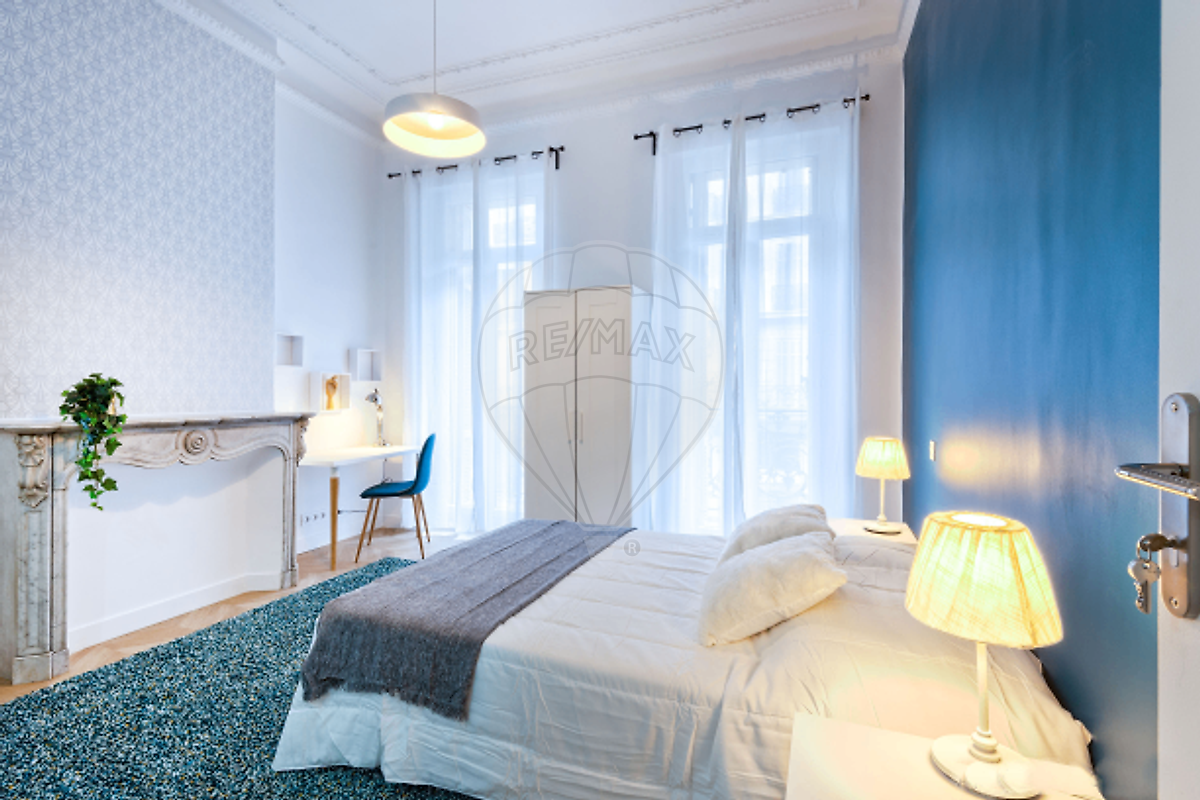 Chambre Rue des Trois Frères Barthélémy à Marseille