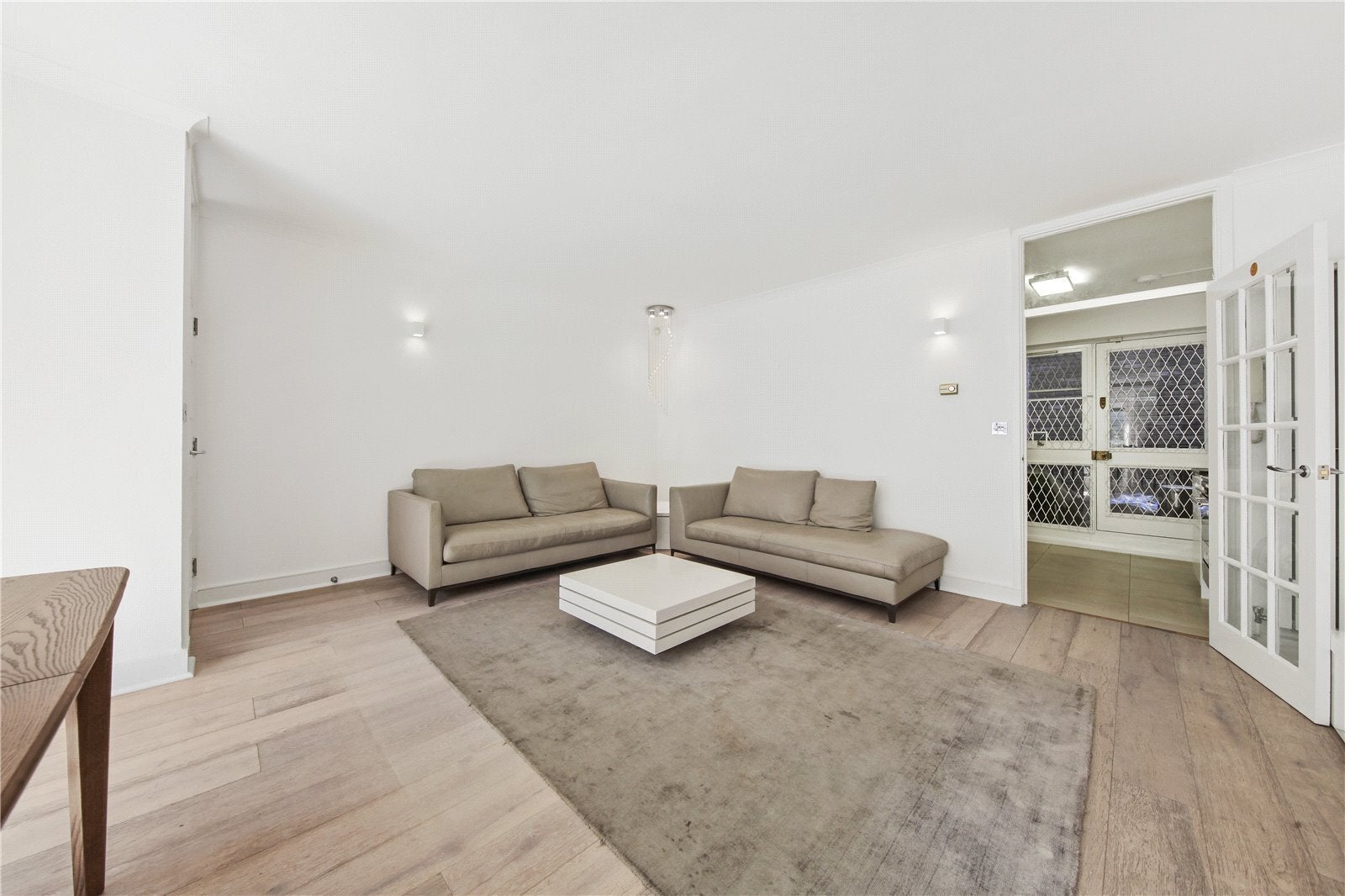 Flat Linhope Street in City of Westminster