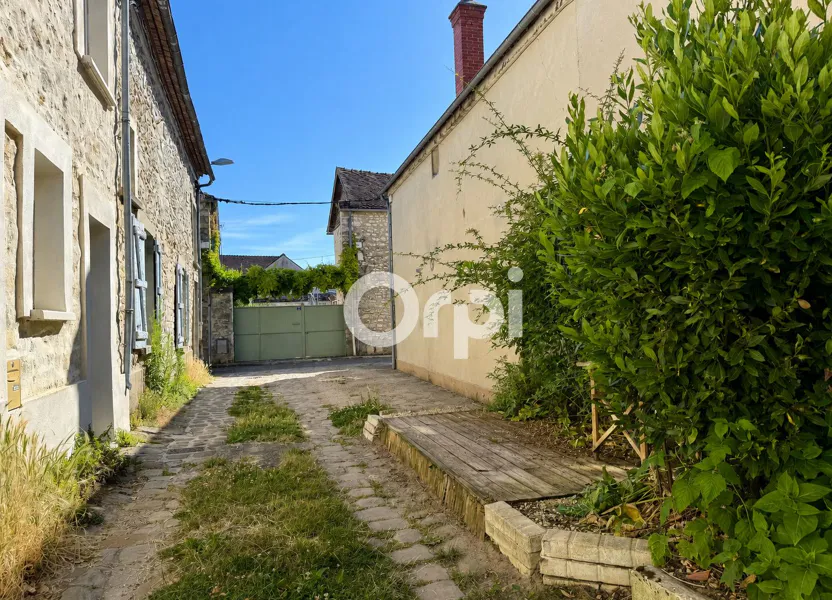 Maison Rue des Petites Bruyeres à Moret-Loing-et-Orvanne