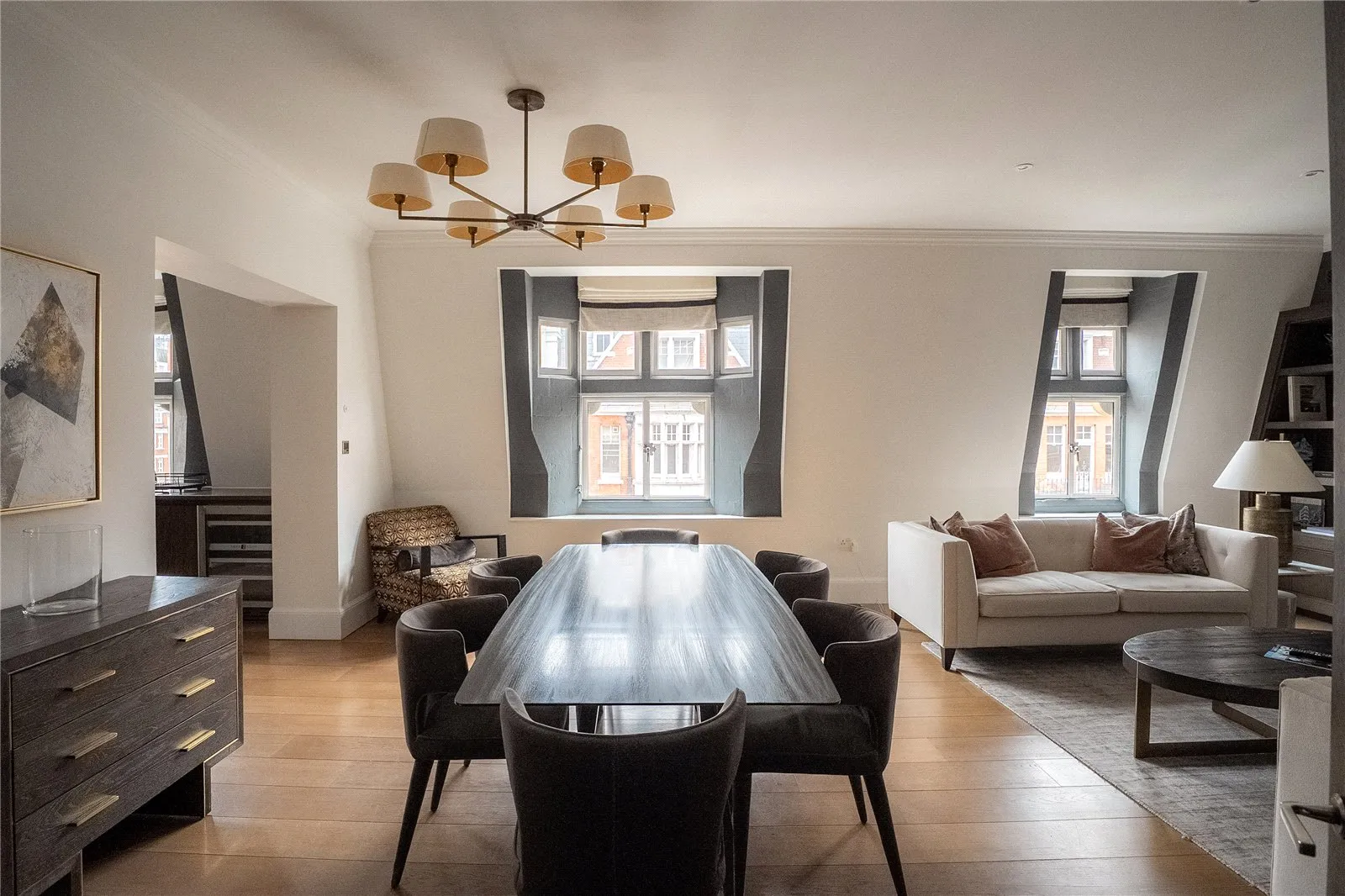 Flat Duke Street in City of Westminster