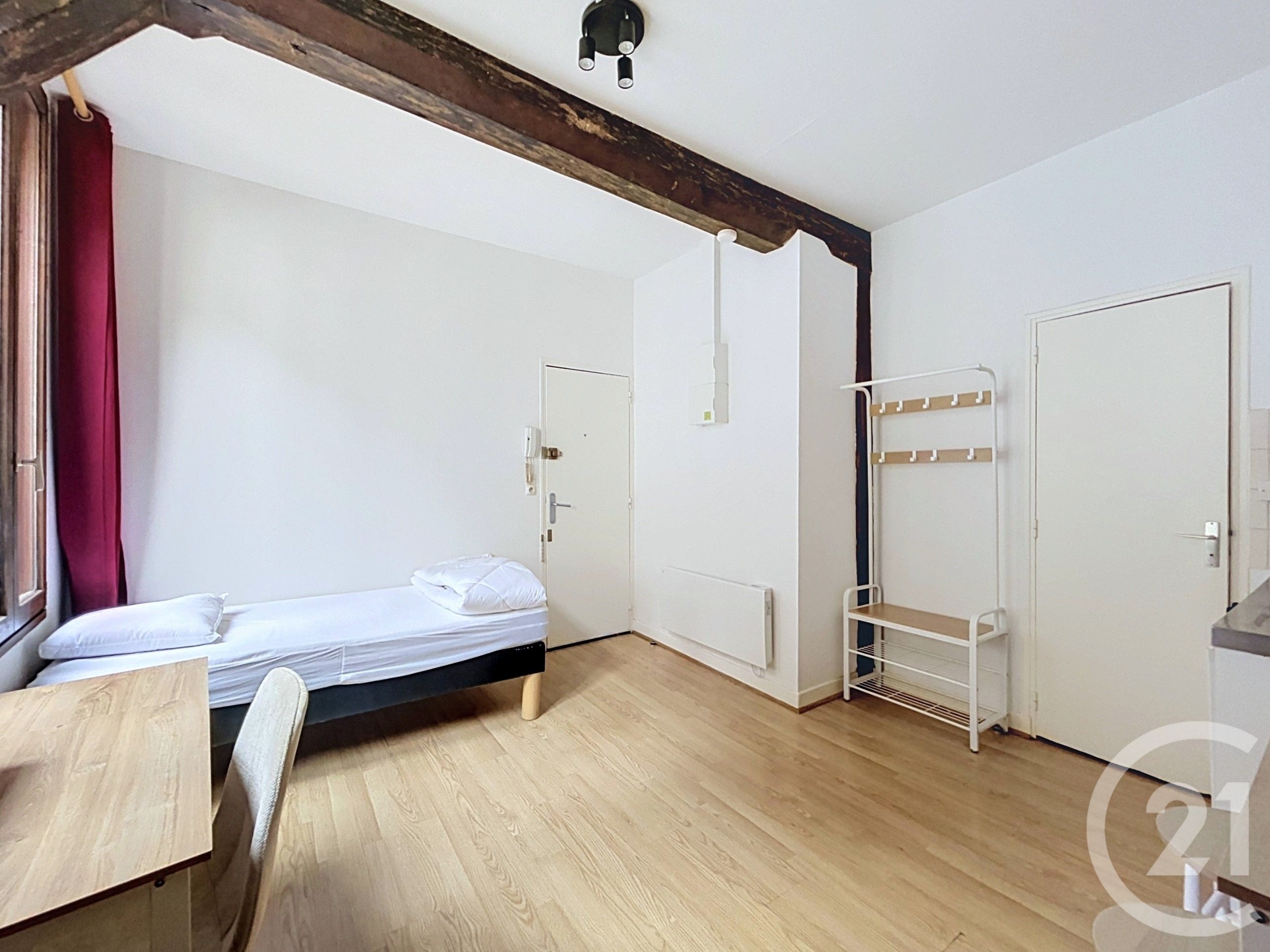 Room Rue Adolphe Thiers in Saint-André-les-Vergers