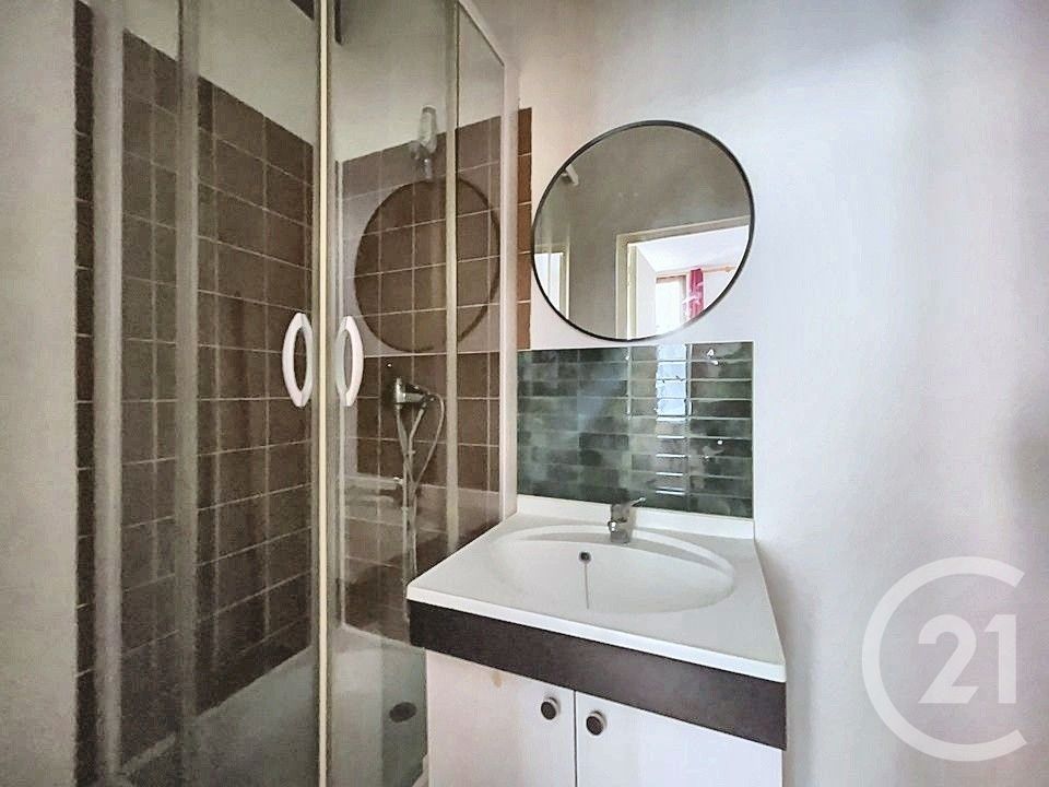 Room Rue Adolphe Thiers in Saint-André-les-Vergers