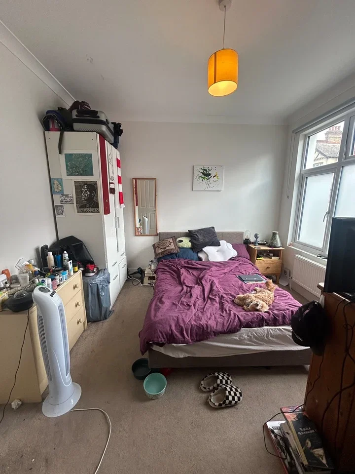 Room Ashvale Road in Greater London