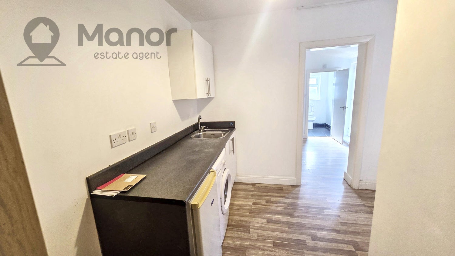 Flat Brentwood Road in Greater London