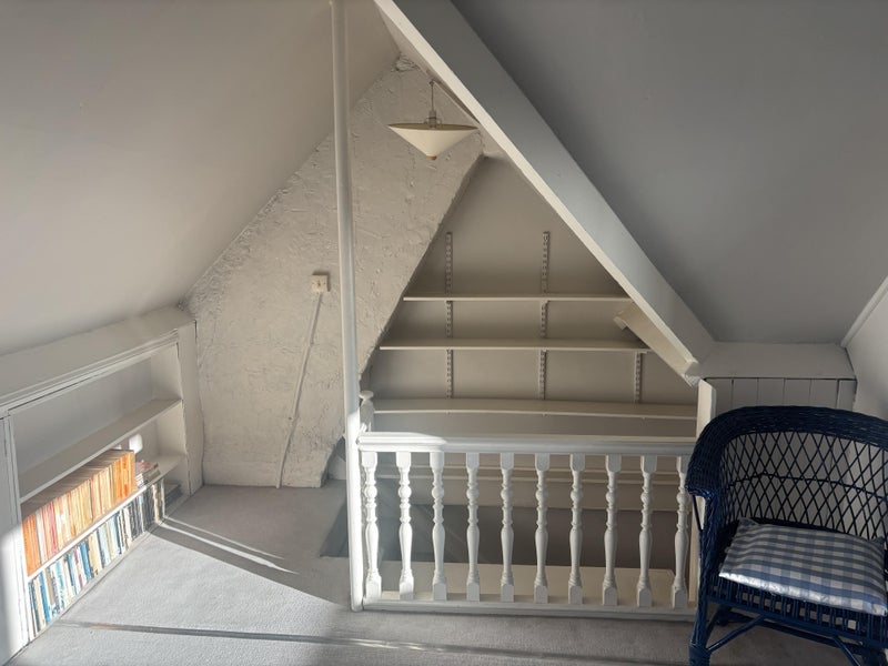 Room Viewfield Road in Greater London