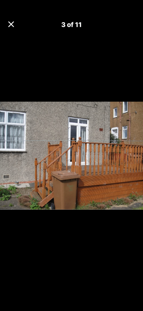 House Carrick Knowe Road in City of Edinburgh