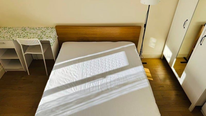 Room Perpins Road in Greater London