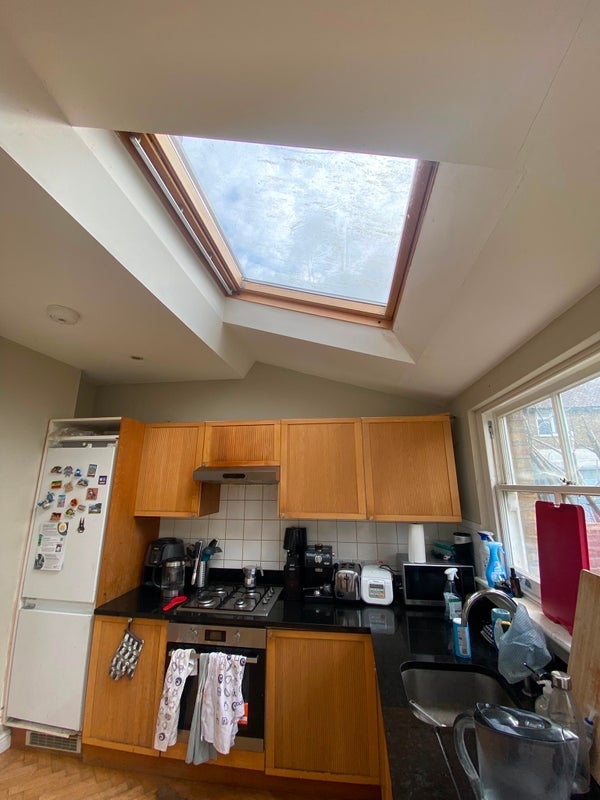 Room Sawley Road in Greater London