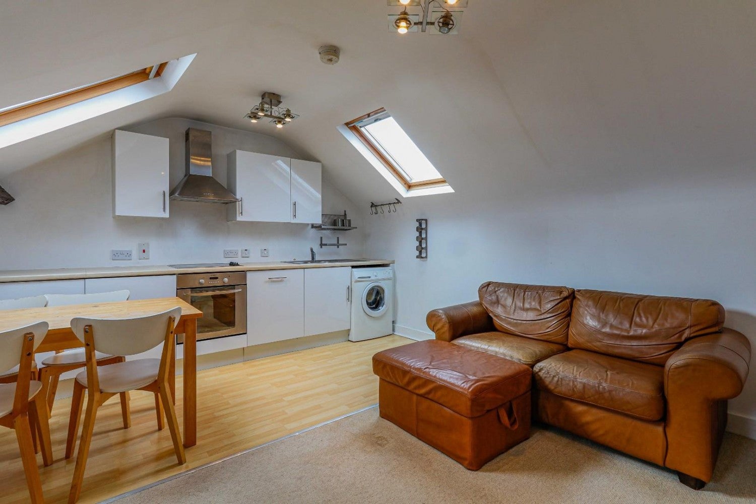 Flat Paget Road in Barry