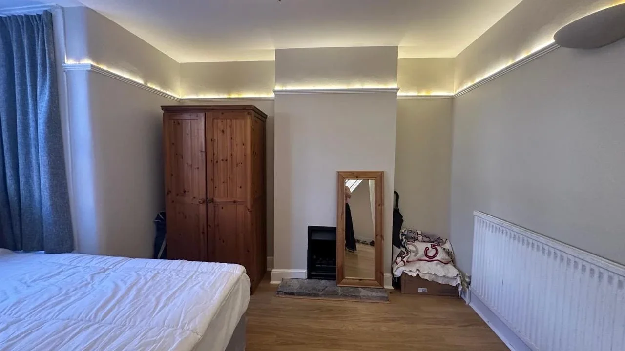 Room Souldern Street in Watford