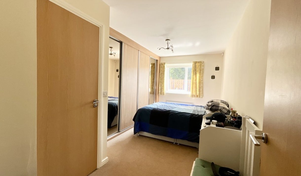Flat Sandringham Court in York