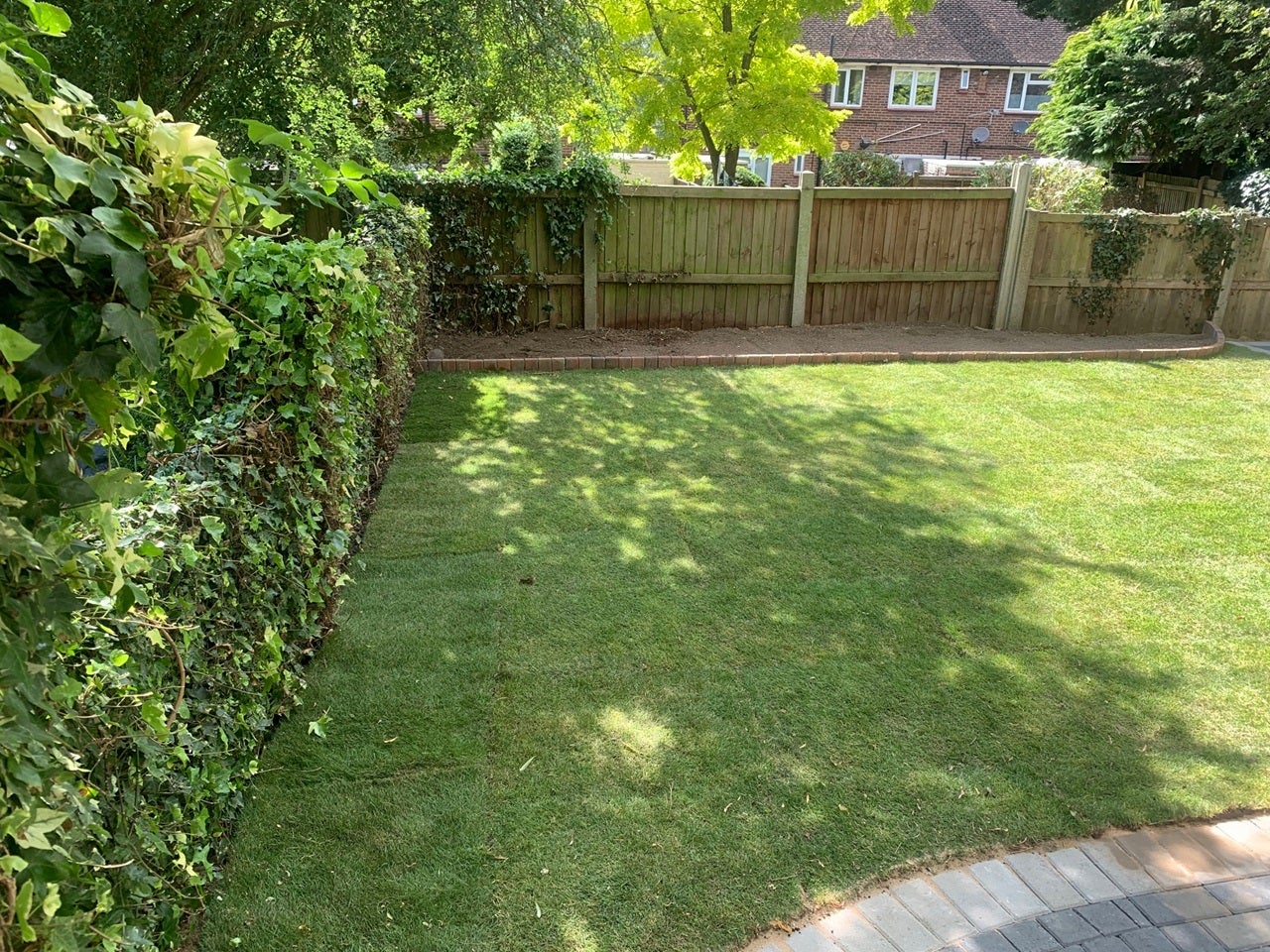 Flat Fordham Close in Greater London