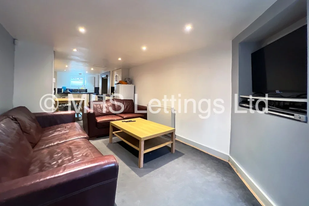 House Back Hessle Mount in Leeds