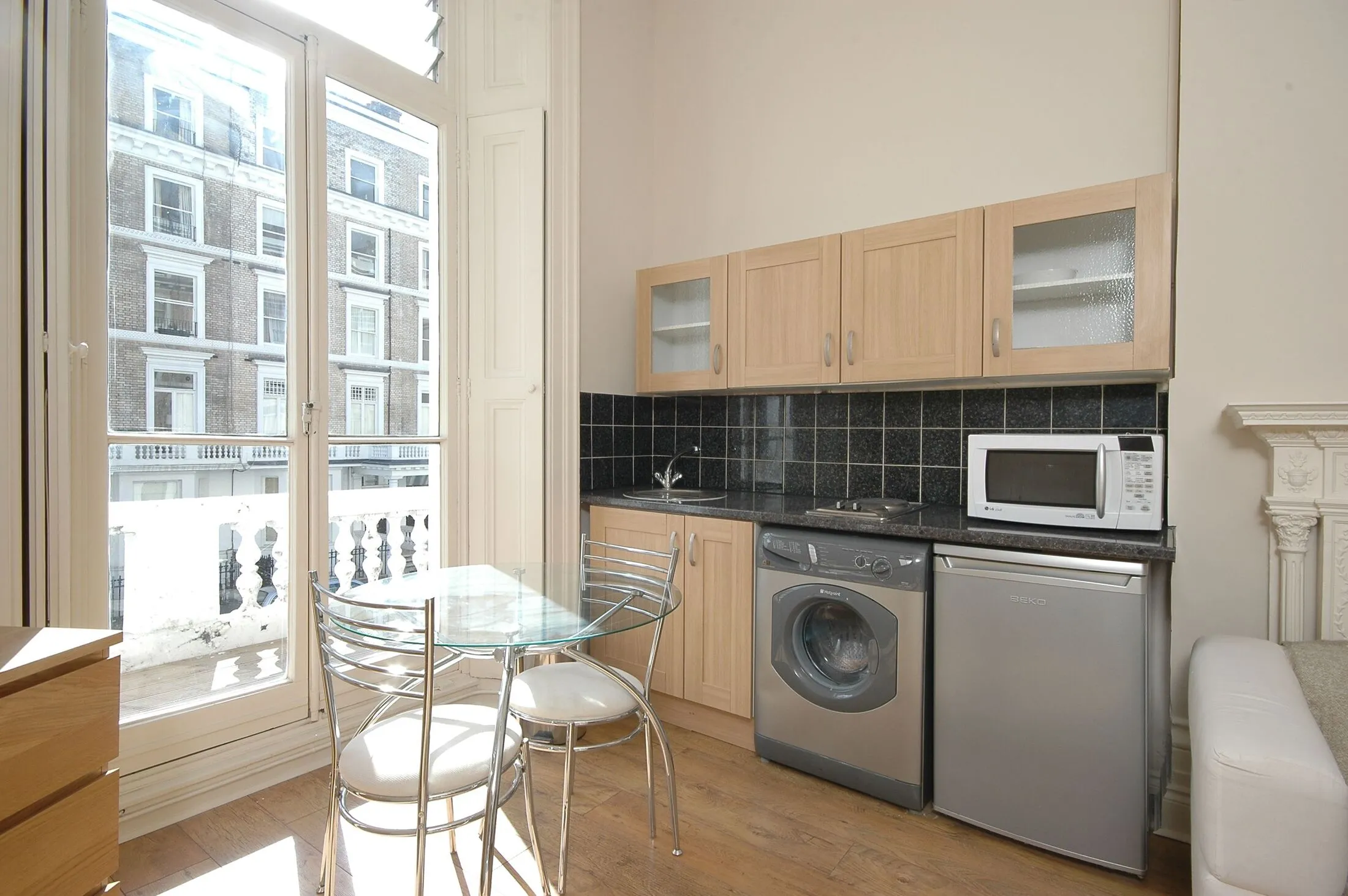Flat Elvaston Place in Greater London