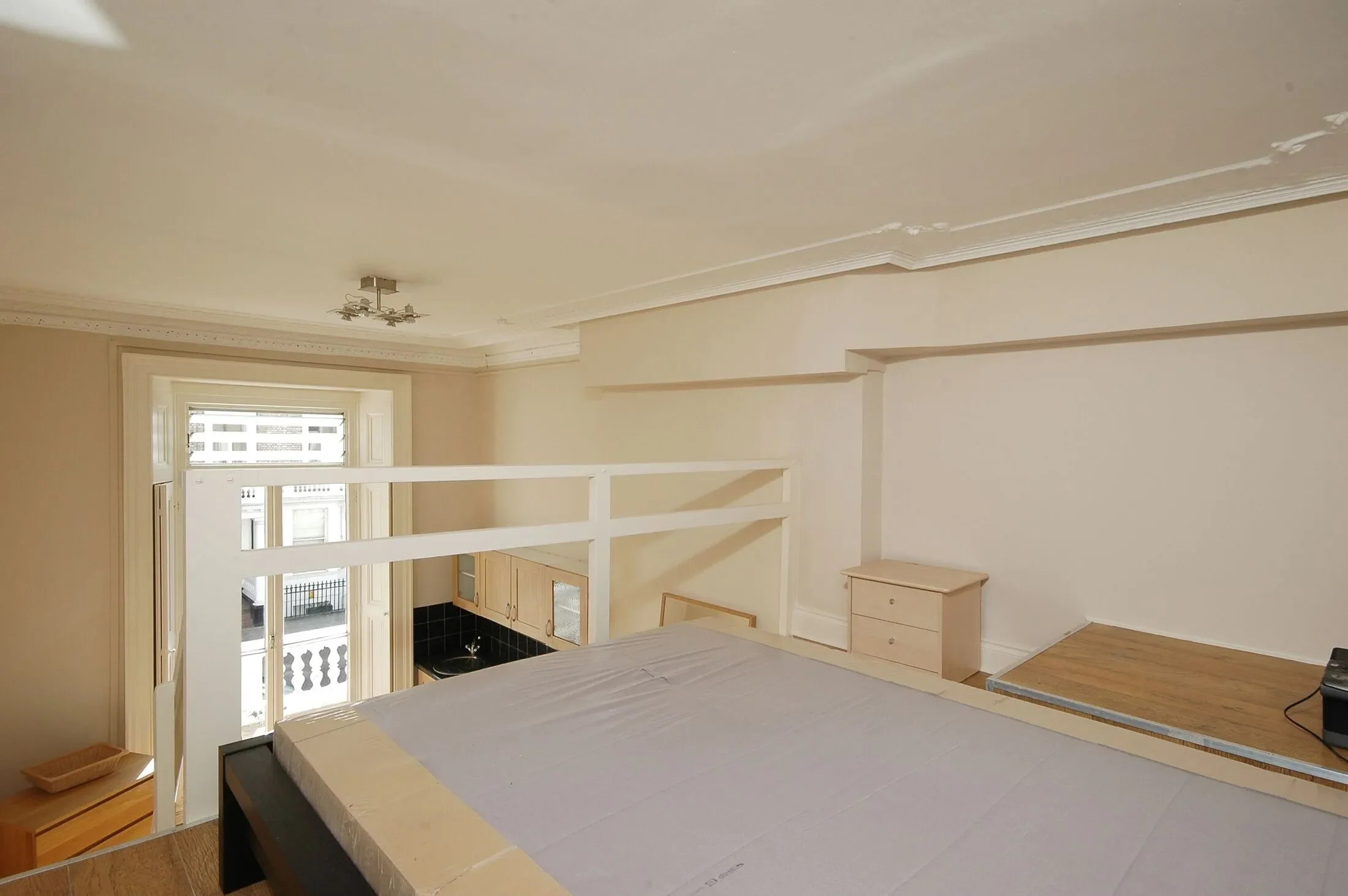 Flat Elvaston Place in Greater London