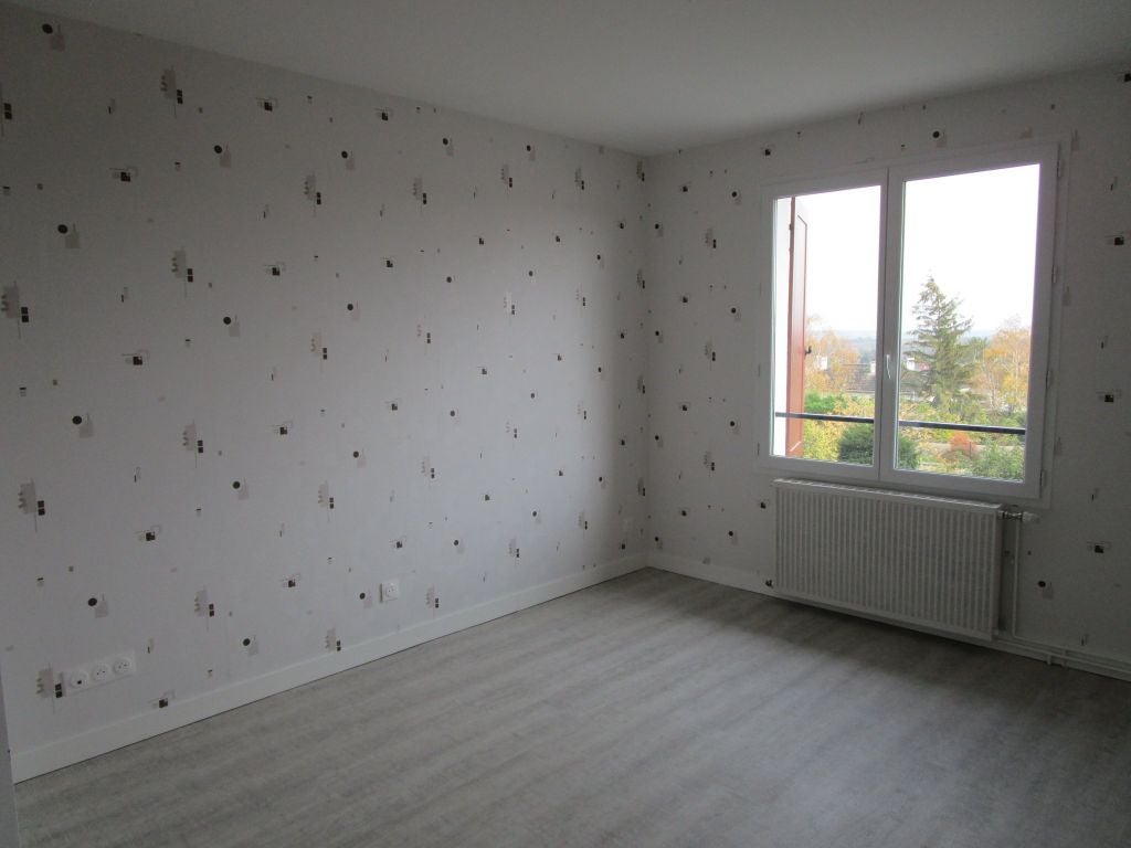 Maison D 169 à Jaunay-Marigny