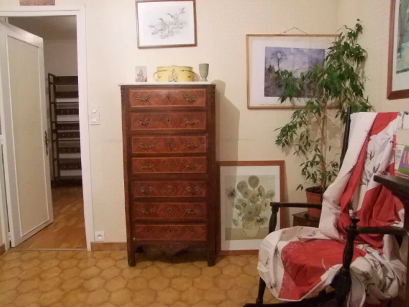 Chambre Rue Émilienne à Clamart