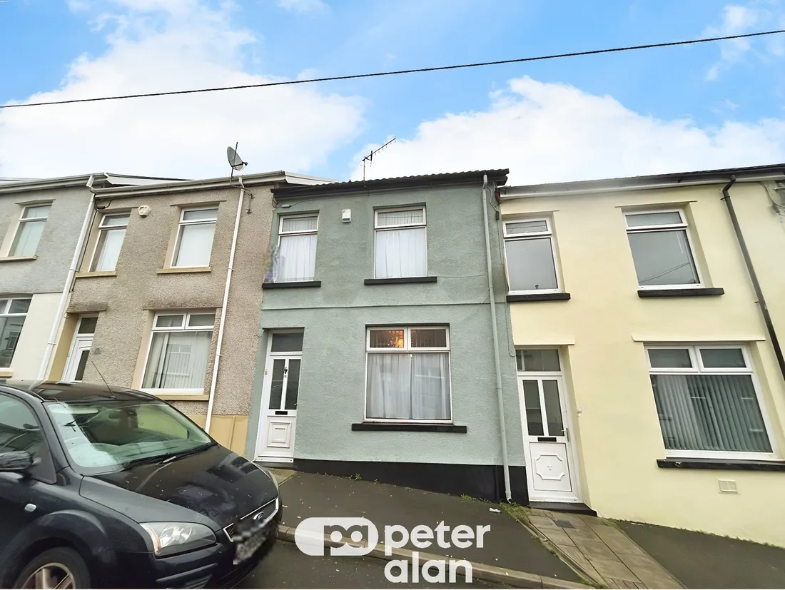 House Tanybryn Place in Merthyr Tydfil