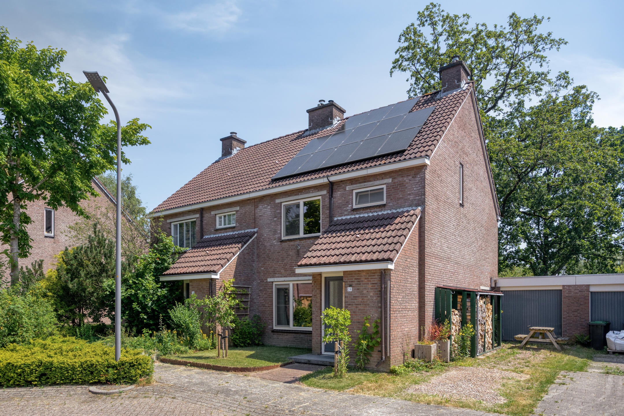 Huis Magnolialaan 24 in Dieren