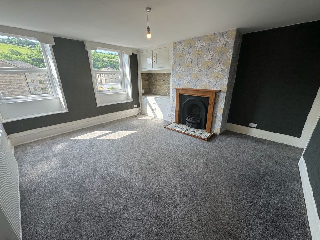 Flat Woodhead Road in Kirklees