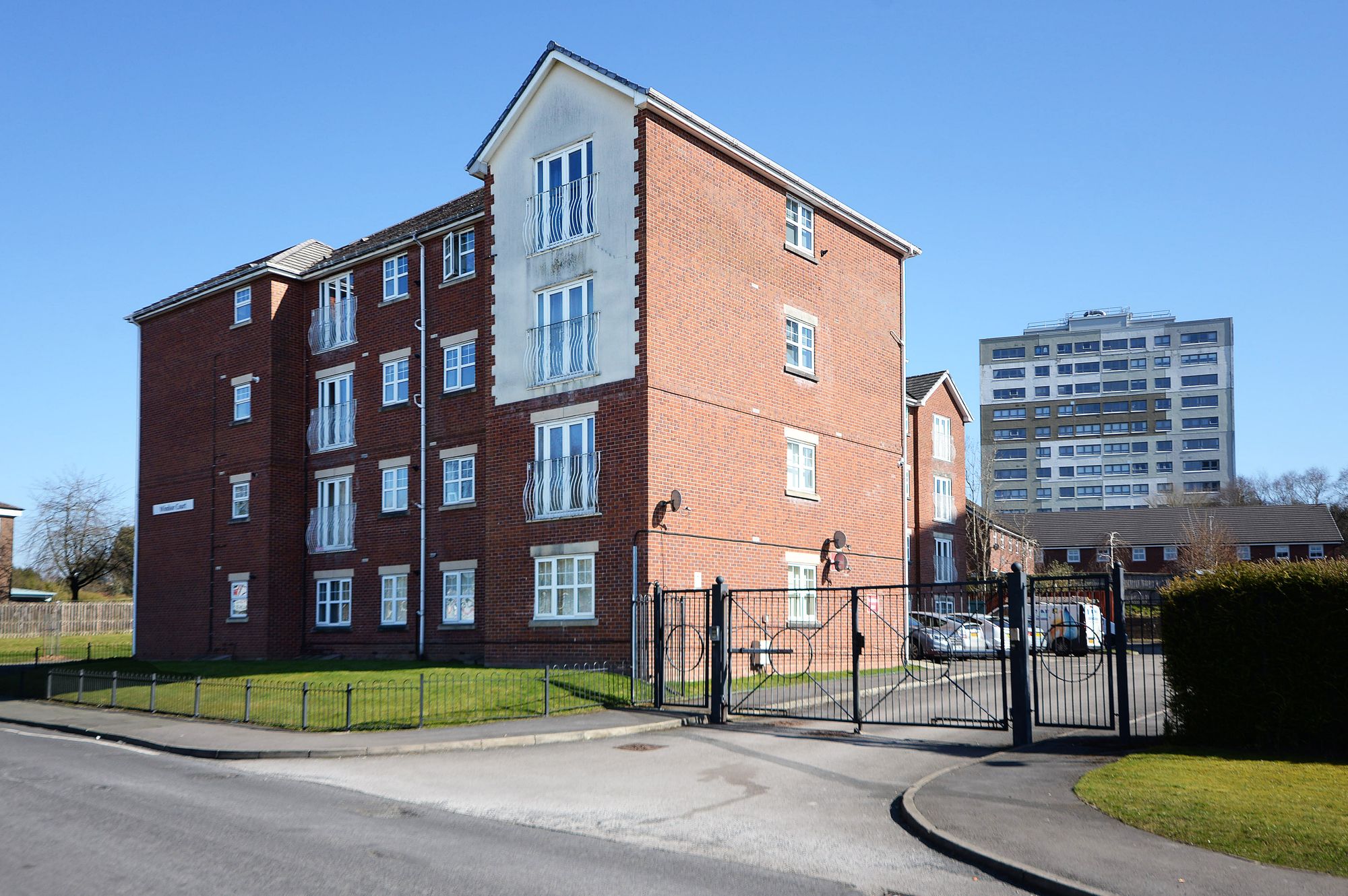 Flat Mancunian Road in Tameside