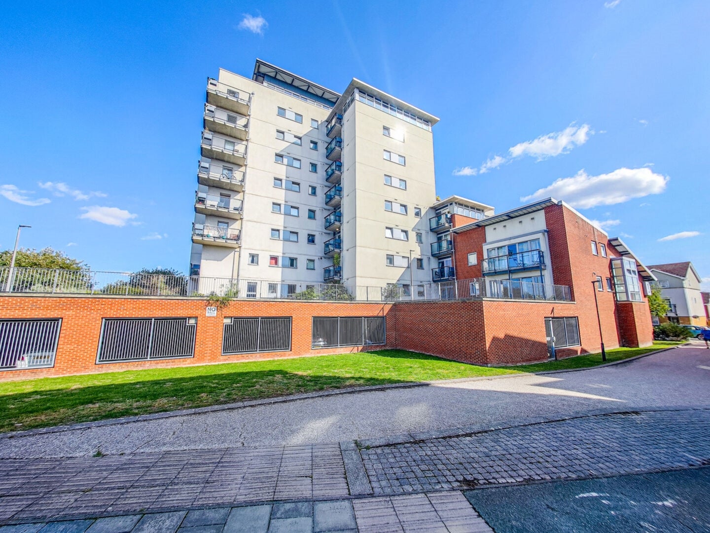 Flat Erebus Drive in Greater London