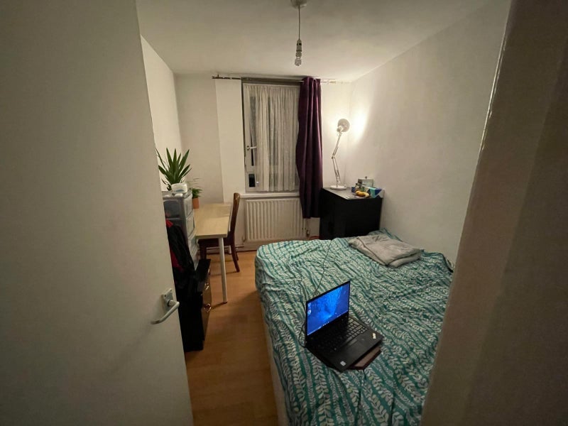 Room Durward Street in Greater London