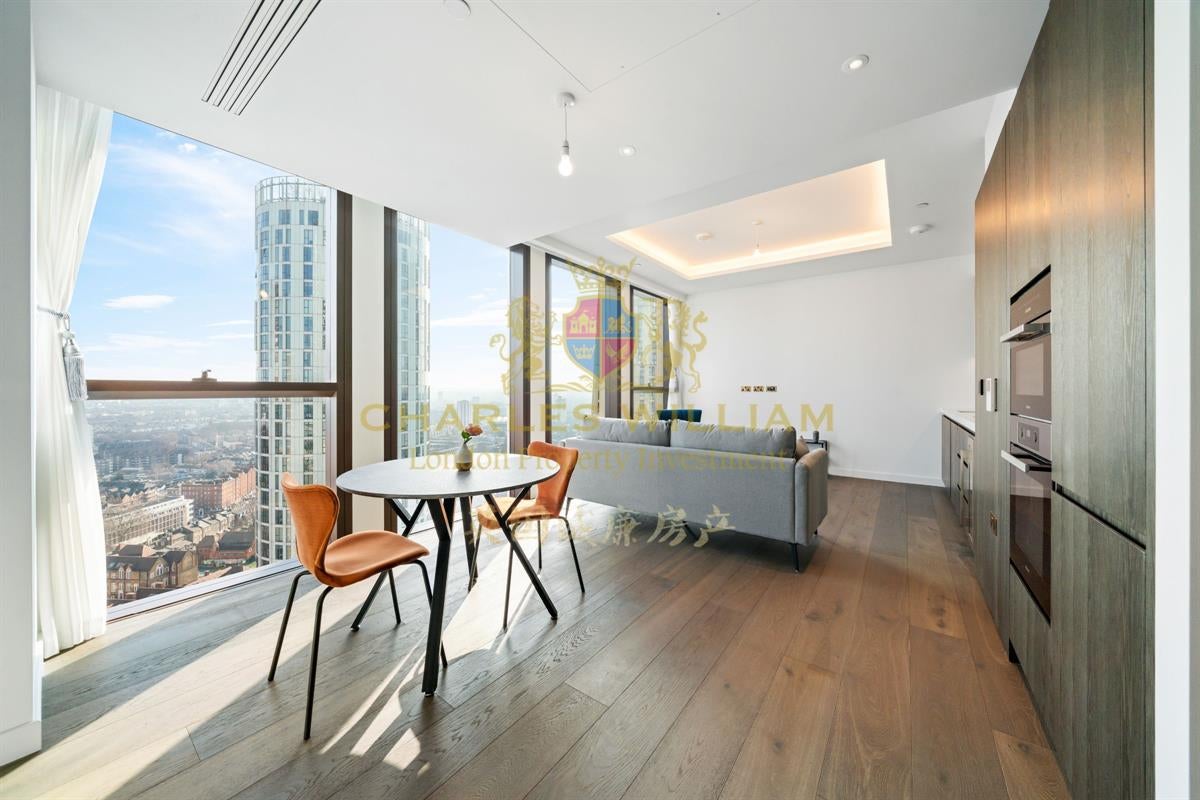 Flat New Covent Garden Market in Greater London