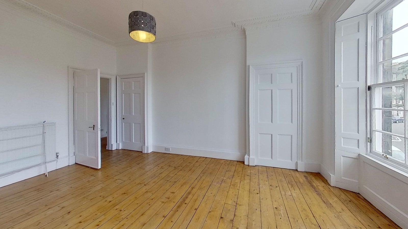 Flat Gardner's Crescent in City of Edinburgh