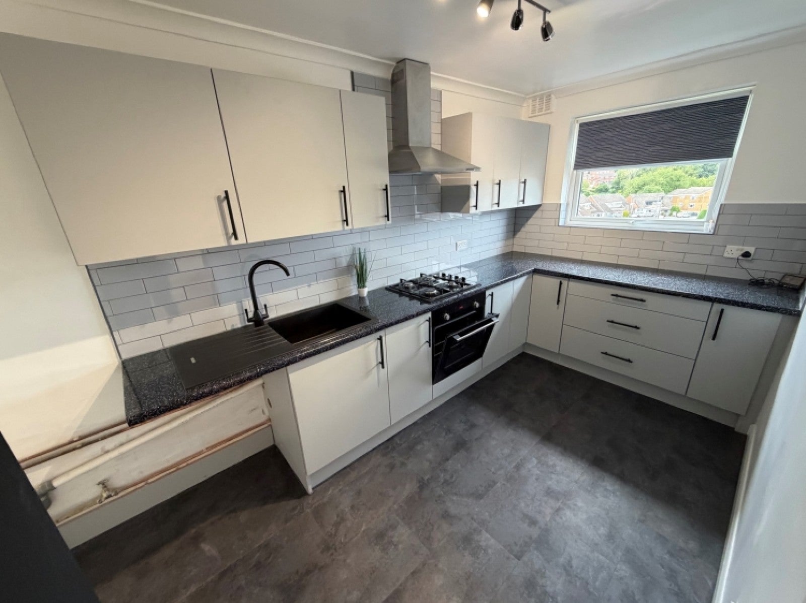 Flat Wesson Gardens in Halesowen