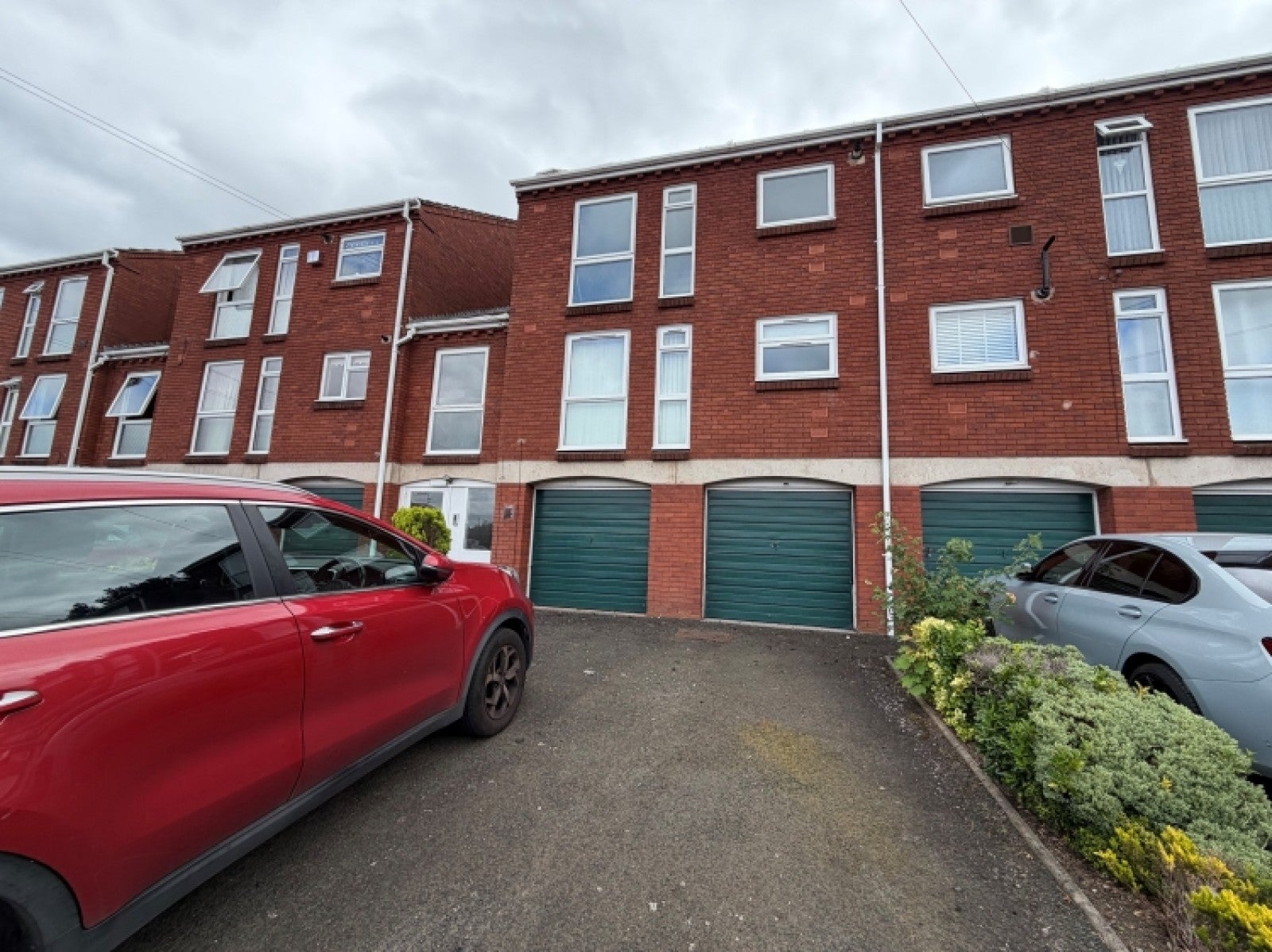 Flat Wesson Gardens in Halesowen