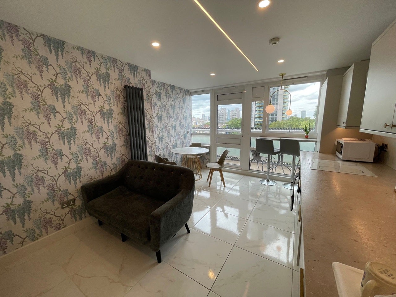 Flat Walworth Road in Greater London