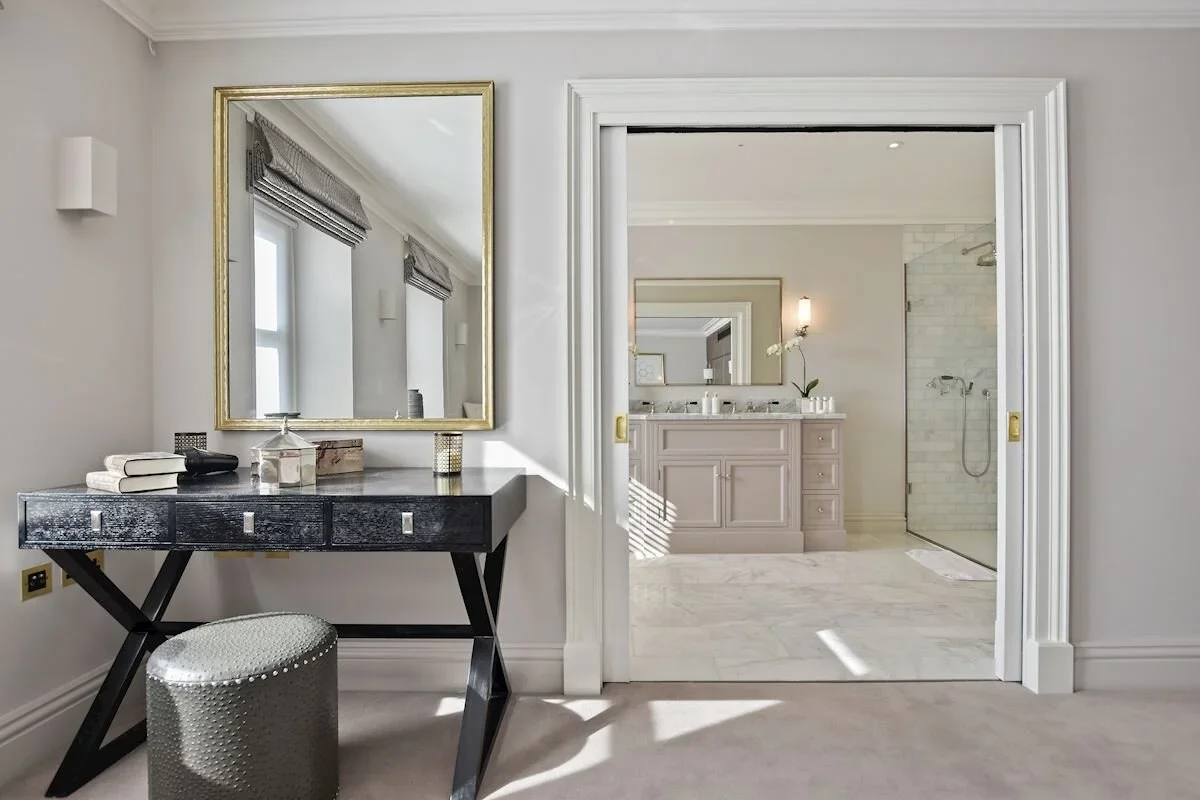 Flat Inverness Terrace in City of Westminster