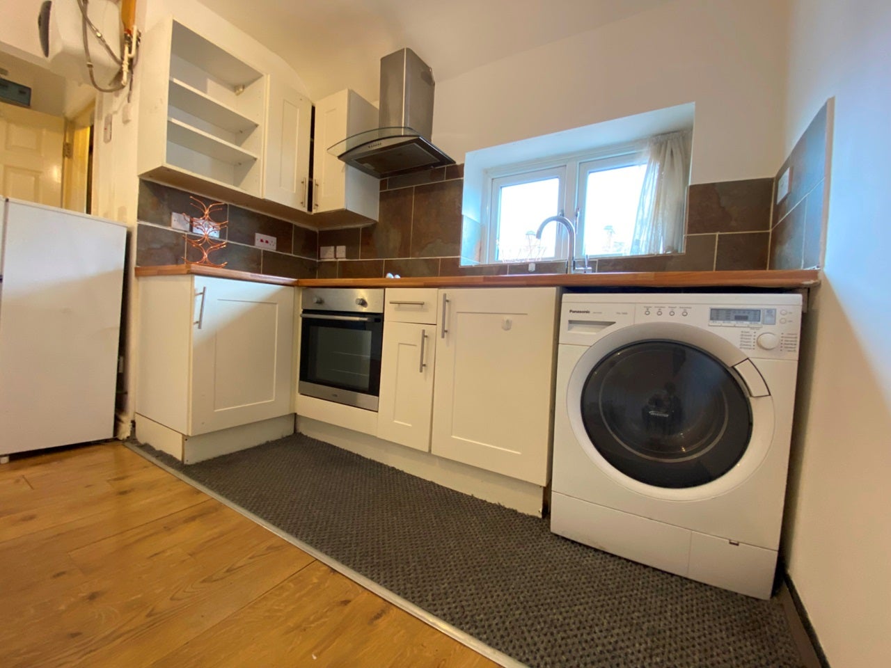 Flat Cyprus Road in Leicester