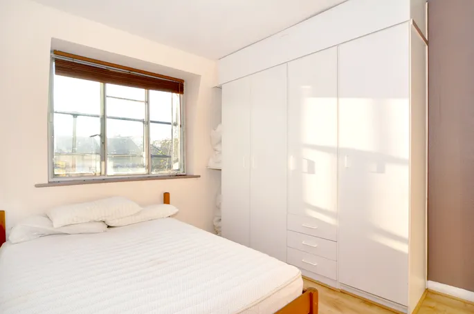 Flat Westbourne Terrace in City of Westminster