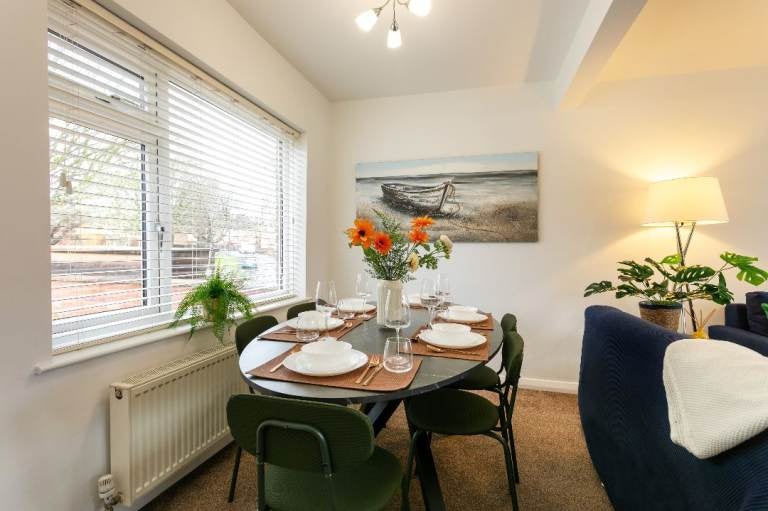 Flat Marylebone Crescent in Derby