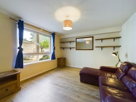 Flat Cadiz Street in City of Edinburgh