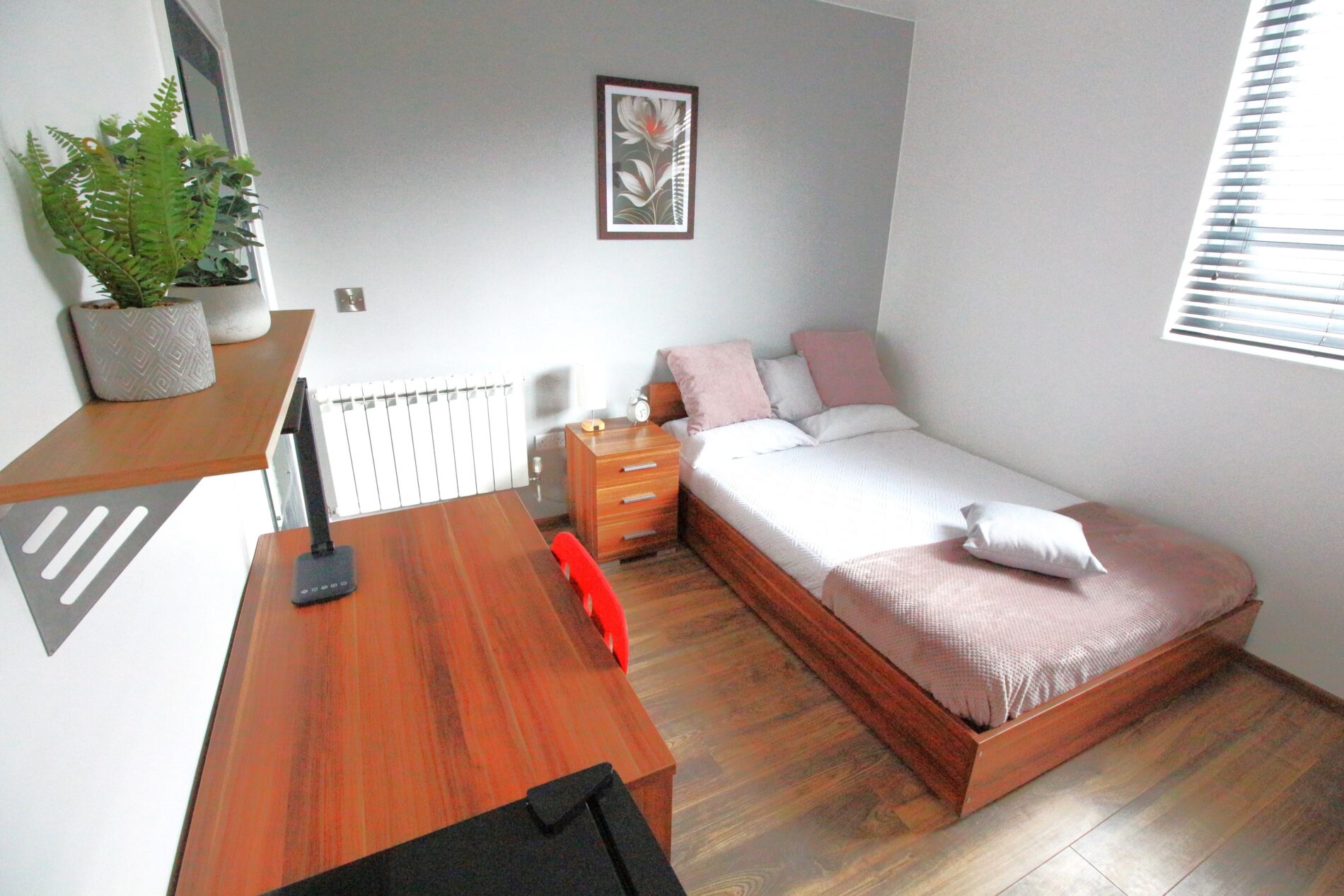 Room Newland Street in Witham
