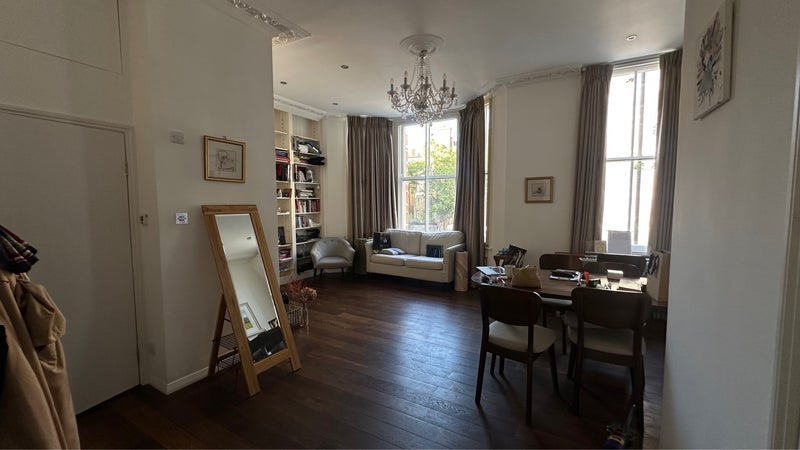 Room Warwick Road in Greater London