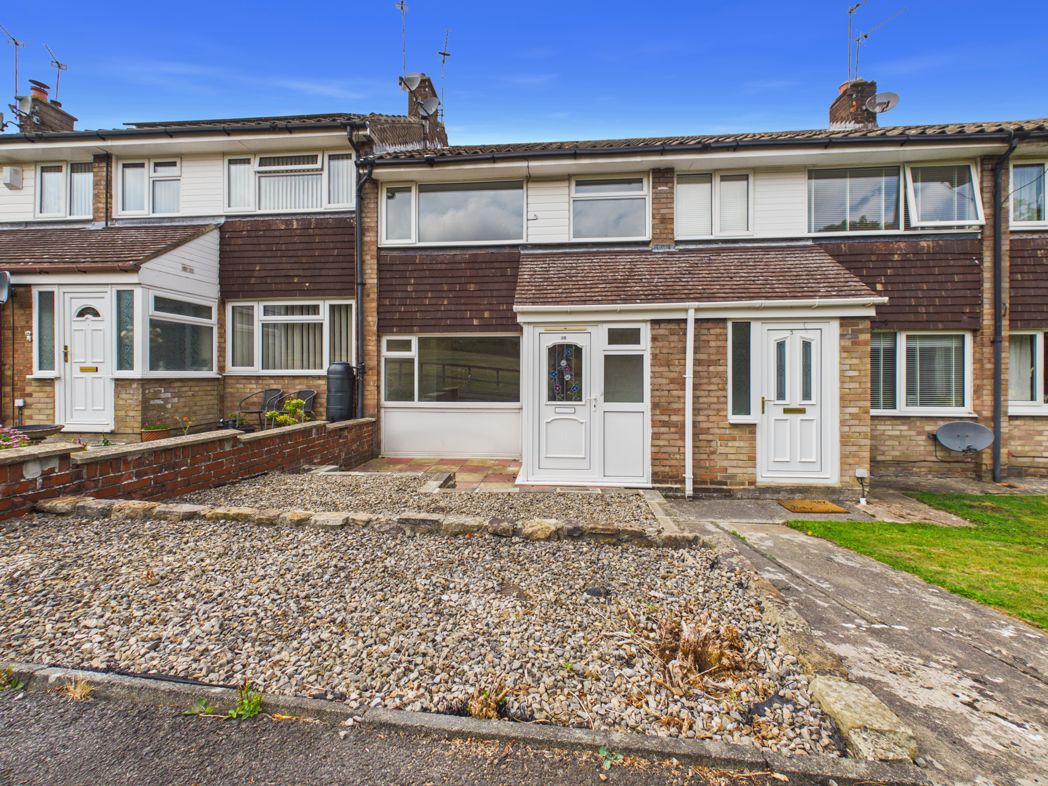 House Benfield Close in Consett